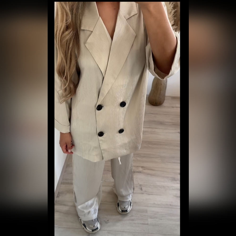 Zara Wrinkle Satin Effect Blazer Cream Size S - Picture 10 of 15